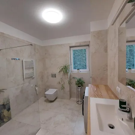 Holiday home Dom Nad Jeziorem Gaja House Jadamowo