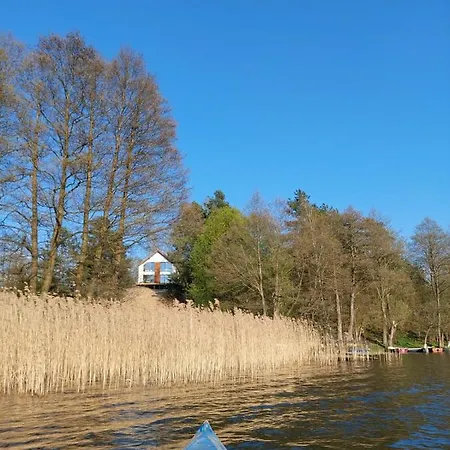 Dom Nad Jeziorem Gaja House Holiday home *