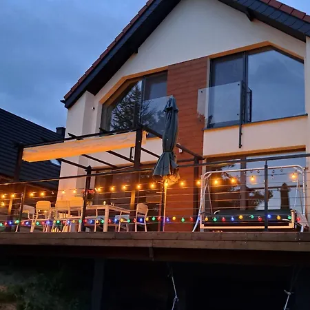 Holiday home Dom Nad Jeziorem Gaja House *