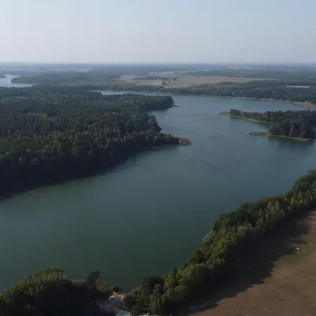 Dom Nad Jeziorem Gaja House Holiday home Jadamowo